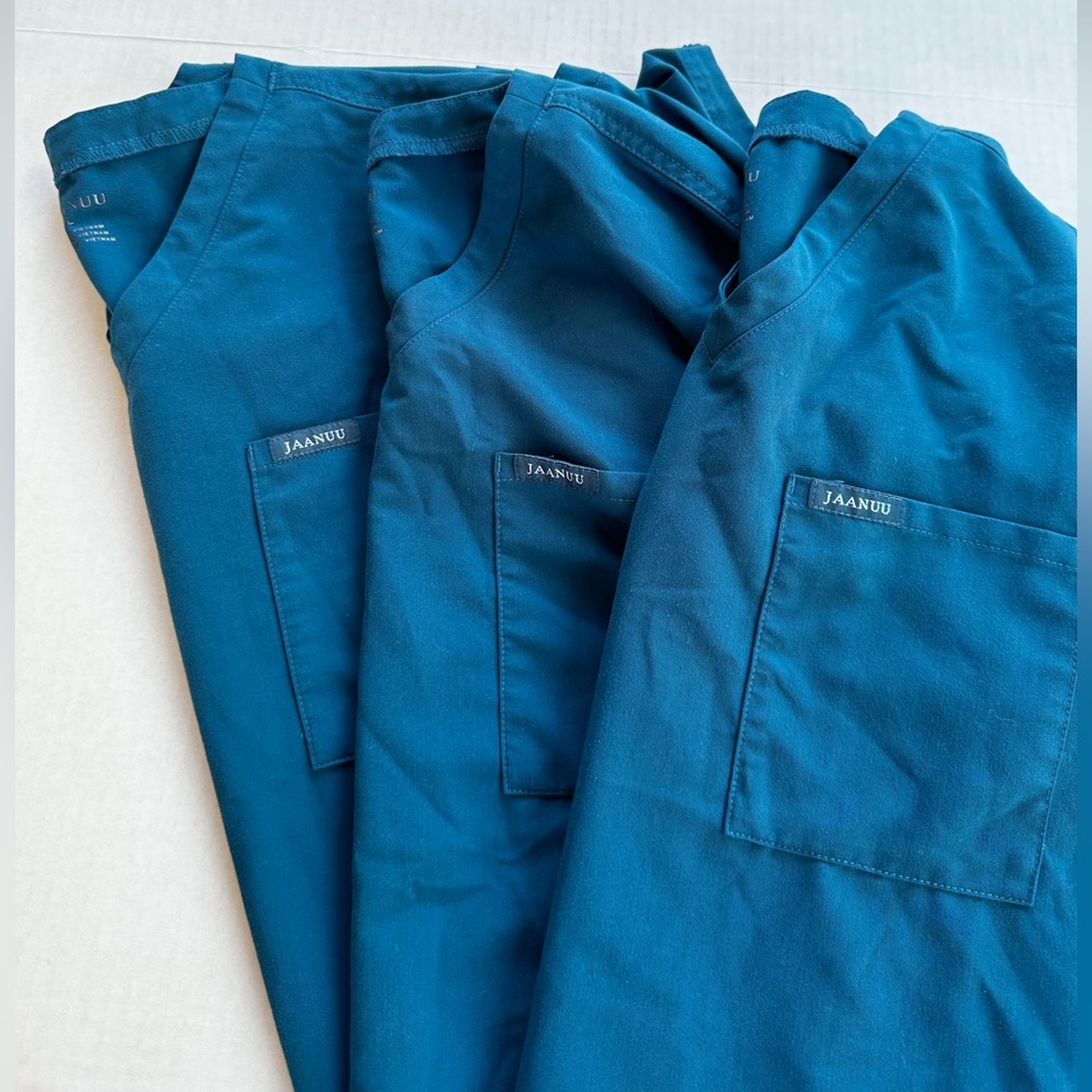Lot of‎ 3 Jaanuu Men’s 1-Pocket V-Neck Scrub Top Teal  Blue Size Large J86032